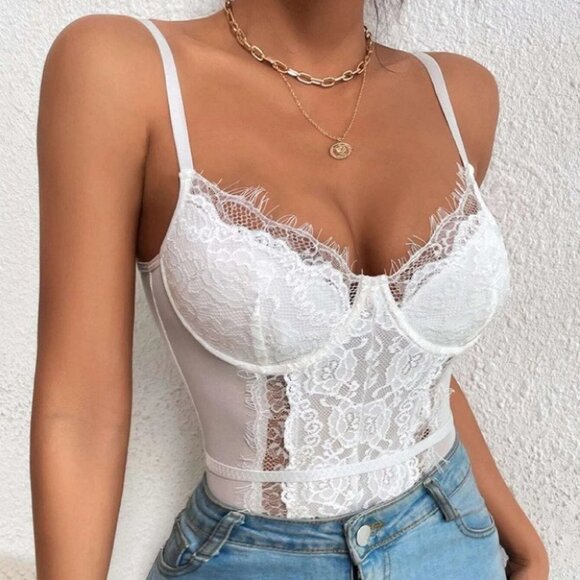 WHITE LACE BODYSUIT SEXY CHIC CLASSY - Picture 3 of 6
